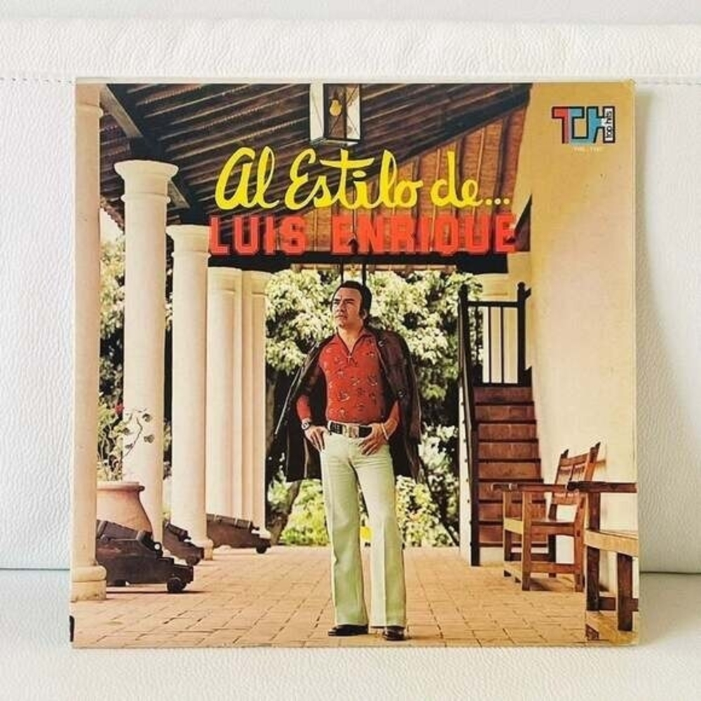 LP Al Estilo De Luis Enrique Vinyl Record